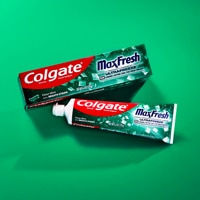 Colgate® Max Fresh® clean