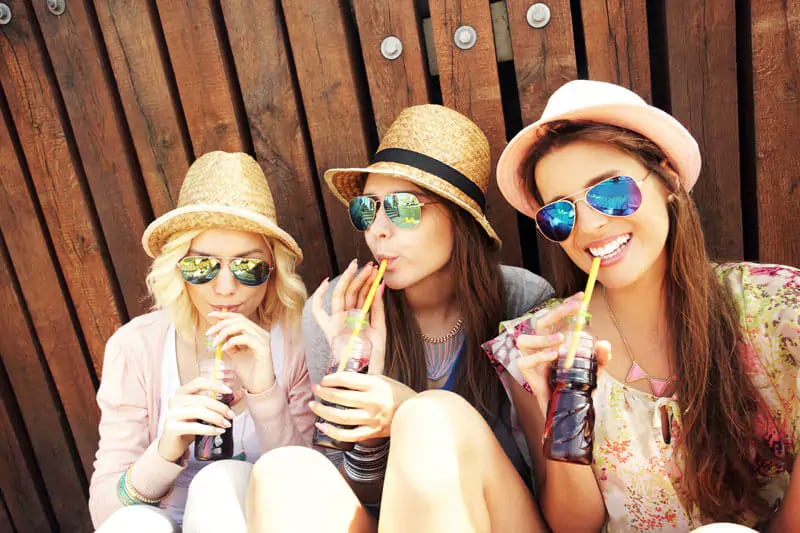 friends with drinks that are bad for your teeth