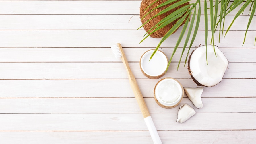 تبيض الاسنان