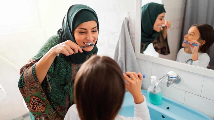 جيوب اللثَة