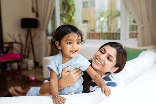 swollen and bleeding gums in children - colgate india