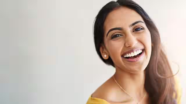 تبييض الأسنان في العيادة