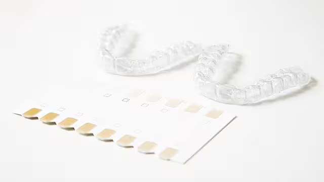 درجة لون الاسنان