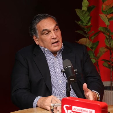 Episodio: Entendiendo la Sensibilidad Dental, ¿Por qué me duelen los dientes?