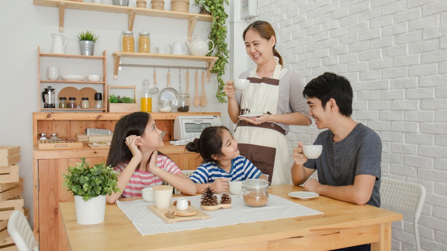 prevention & treatments for morning mouth smell - colgate philippines