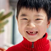5 to 6 kid smilling