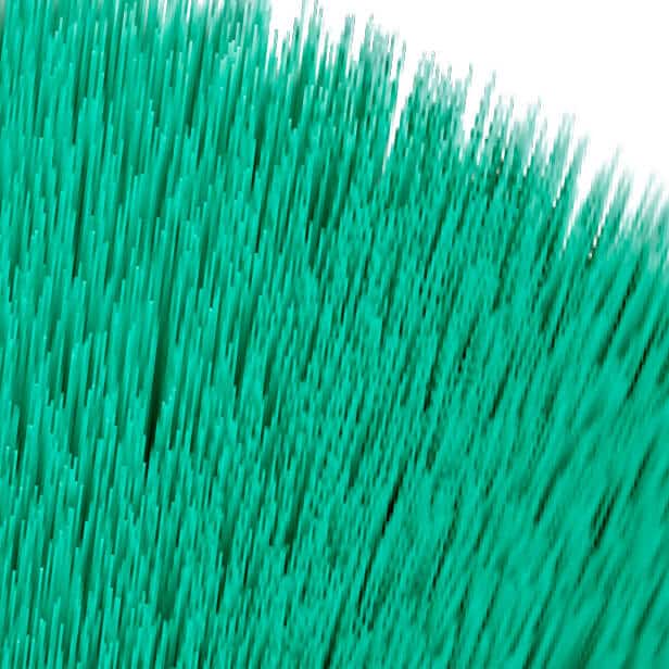 Cepillo Colgate con cerdas de limpieza profunda