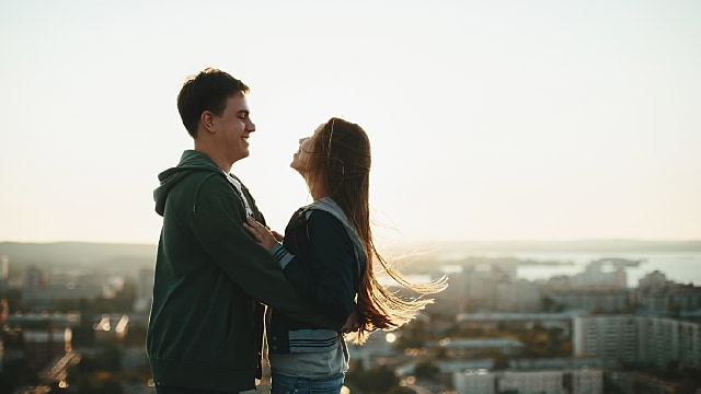 choosing the best mouthwash for bad breath - colgate sg
