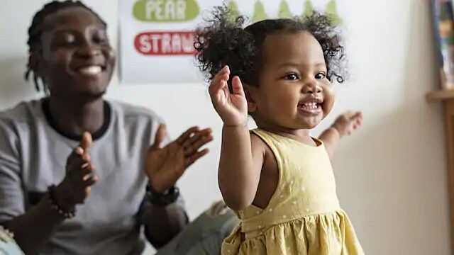 teething child smiling
