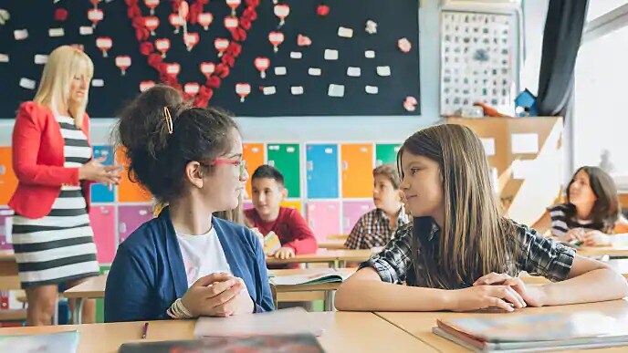 kids in class with braces