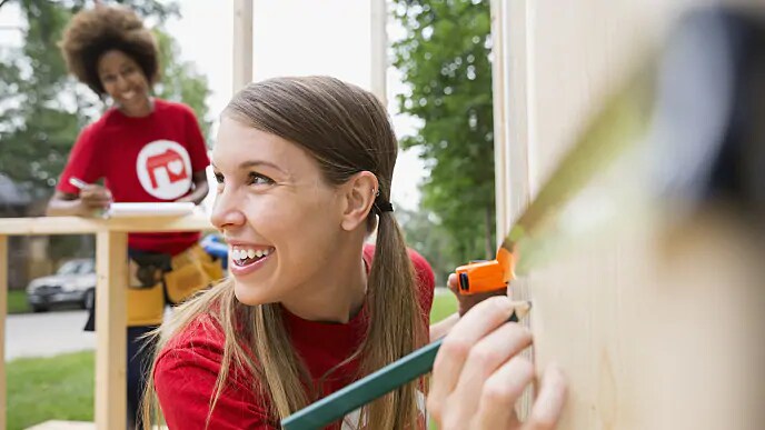 woman smiling using her inferior alveolar nerve