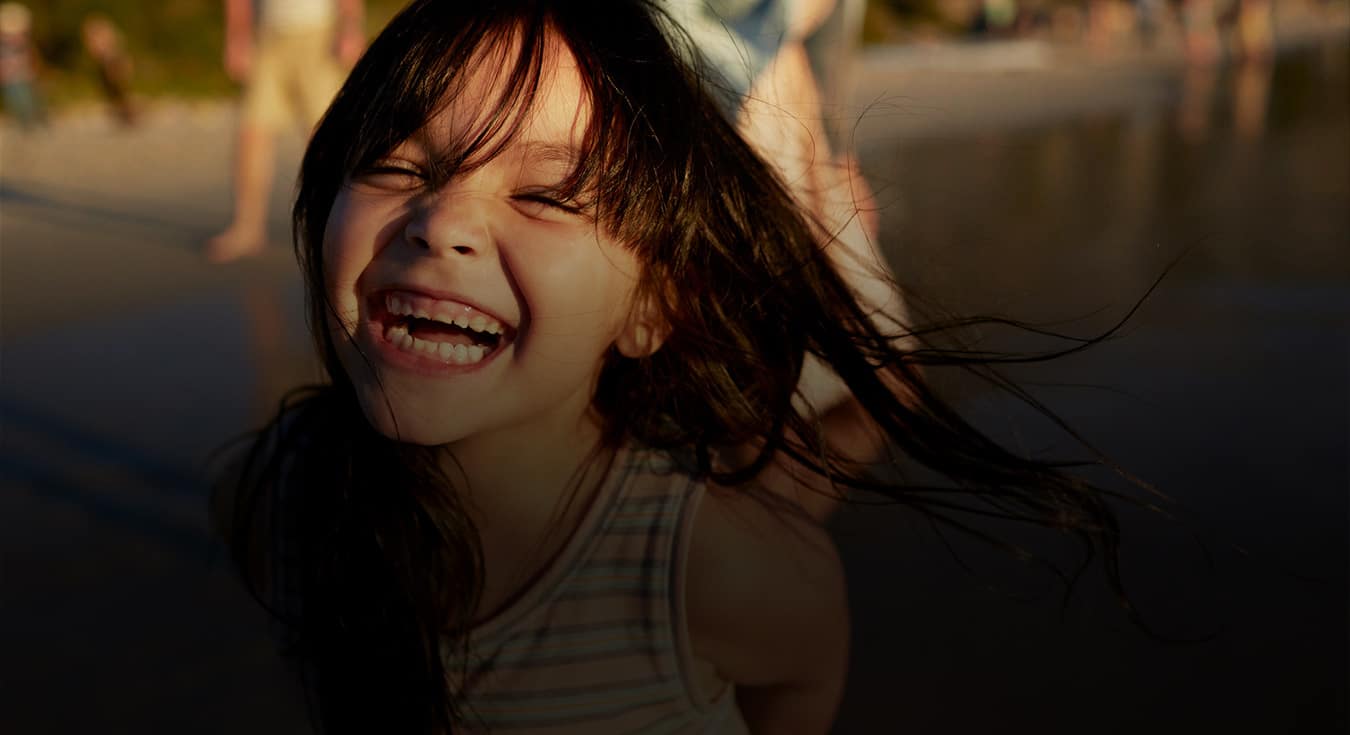 Niña sonriendo