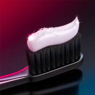 Colgate optic white O2 toothpaste benefits Colgate optic white O2 toothpaste benefits
