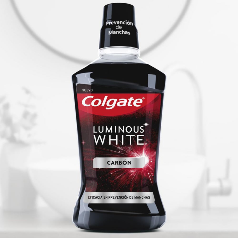 Colgate® Luminous White Carbón