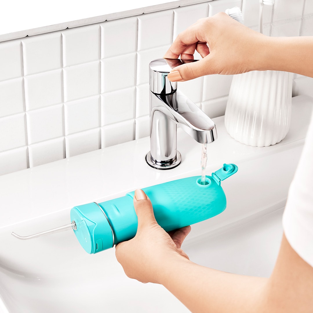 Colgate portable waterflosser