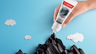Colgate® Natural Extracts® PURE CLEAN Colgate® Natural Extracts® PURE CLEAN