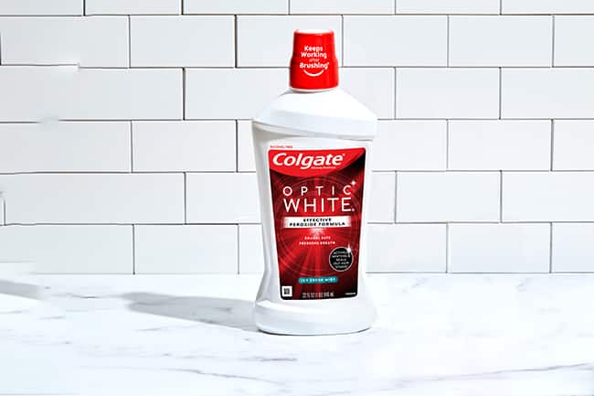 colgate optic white whitening mouthwash