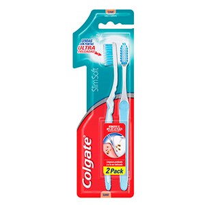 Cepillo Dental Colgate® Slimsoft™ Regular