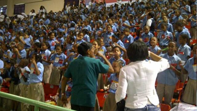 BSBF celebra el dia nacional del cepillado en República Dominicana