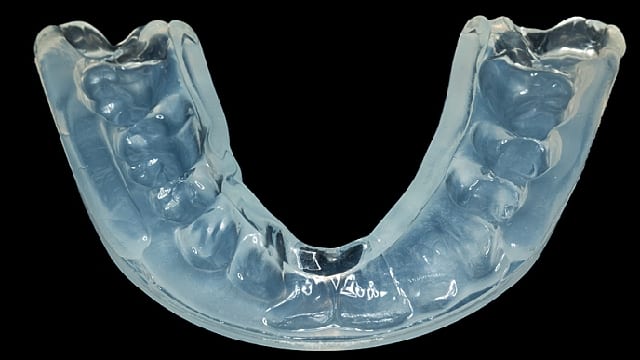 Dental retainer