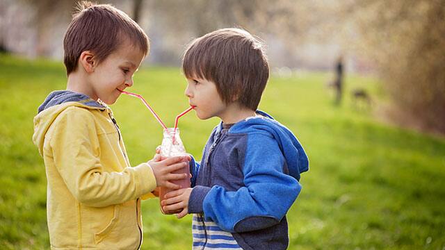 smart & healthy snacks for your kid's teeth - colgate my