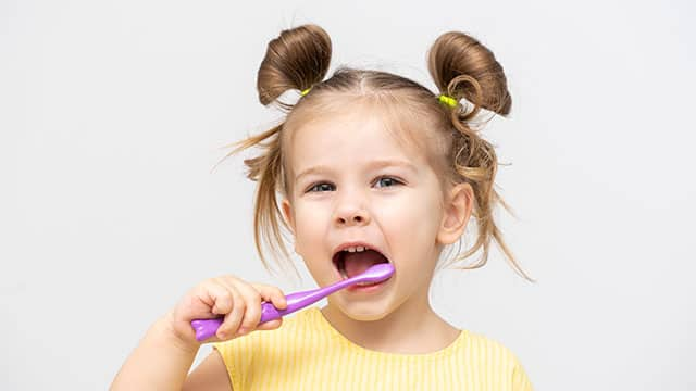 Cepillo dientes infantil, diseño sonrisa