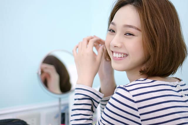 two girls wearing braces