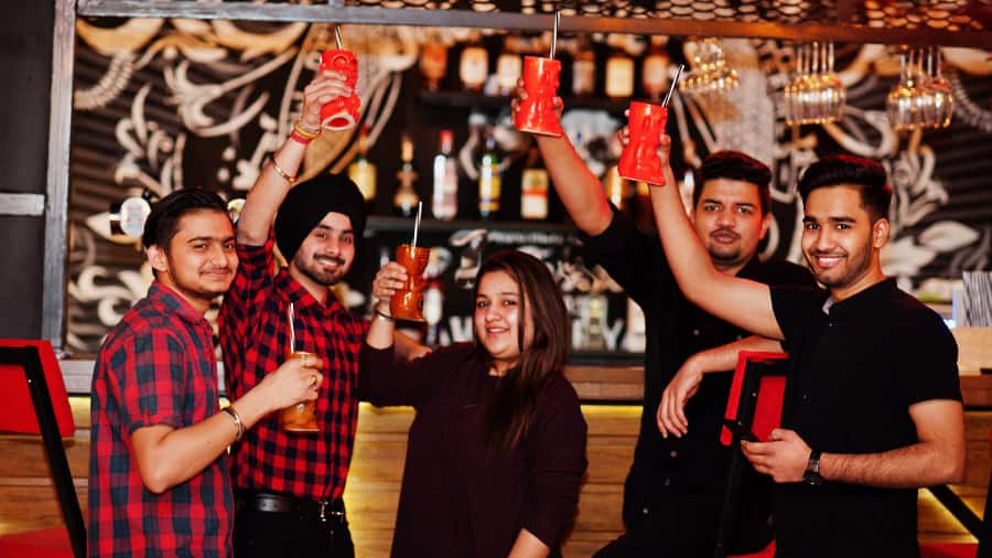 things to know about effect of alcohol on teeth - colgate india things to know about effect of alcohol on teeth - colgate india