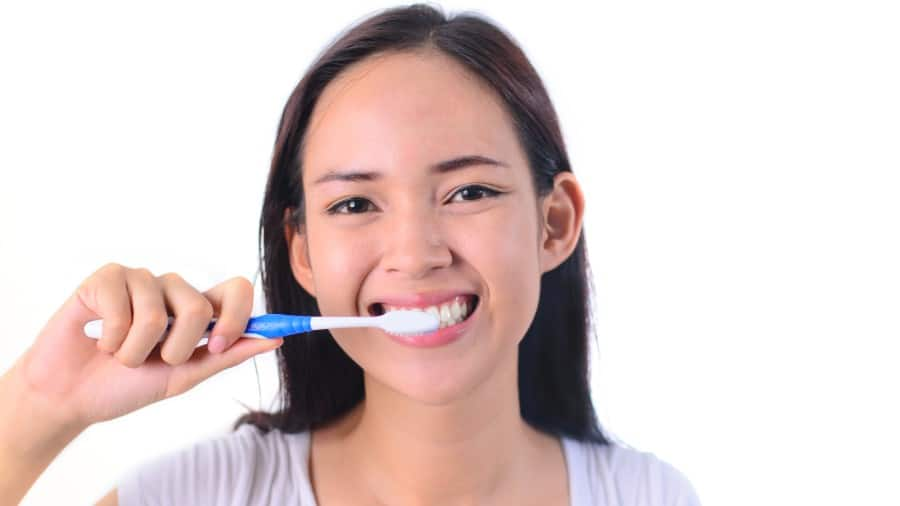 types, benefits and more of electric flosser - colgate philippines