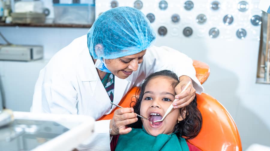 what is a pediatric dentist - colgate india