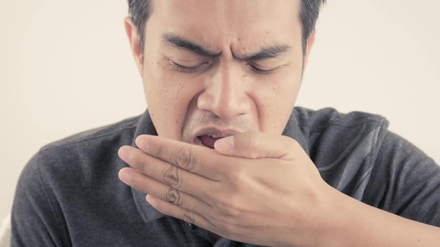 what causes morning breath and how to treat it - colgate in