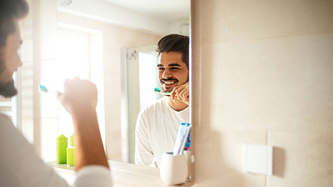 should you use a fluoride free toothpaste? - colgate sg