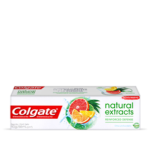 Colgate® Natural Extracts Reinforced Defense