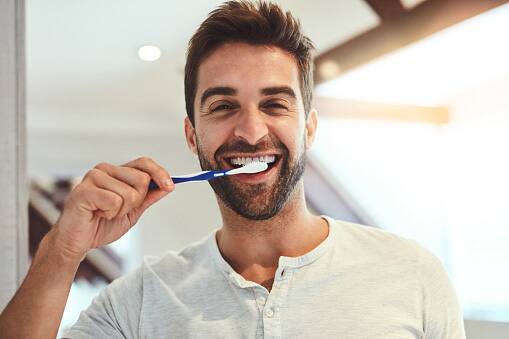 Cepillo para una sonrisa más brillante