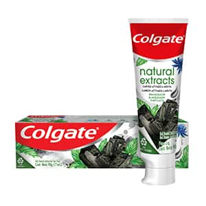 Colgate<sup>®</sup> Natural Extracts Blanqueador Purificante