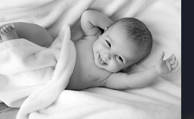 bebeğim yeni uyandı